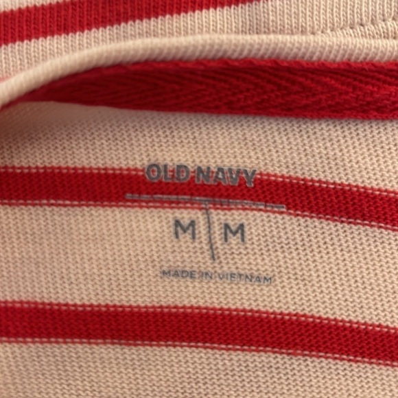 Old Navy Cream & Red Striped Boatneck Long Sleeve Top Size Medium - Picture 4 of 5